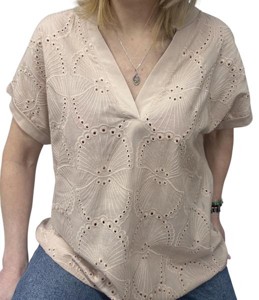 Футболка Elena&Vika (48-54) 26004 beige (лето)