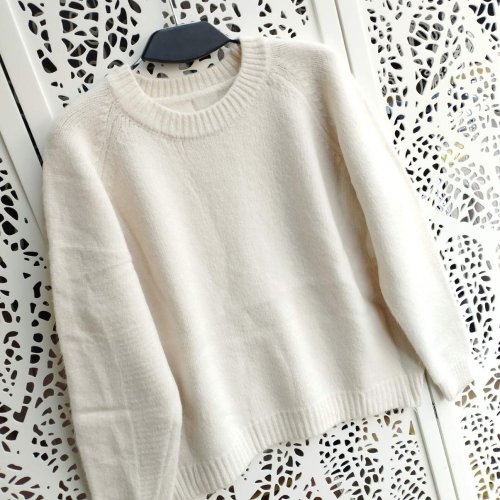 Свитер Lora (42-46) LR947 l.beige (зима) Lora LR947 l.beige