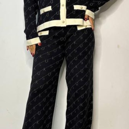 Костюм Kosta (46-50) 912 black (деми) Kosta 912 black