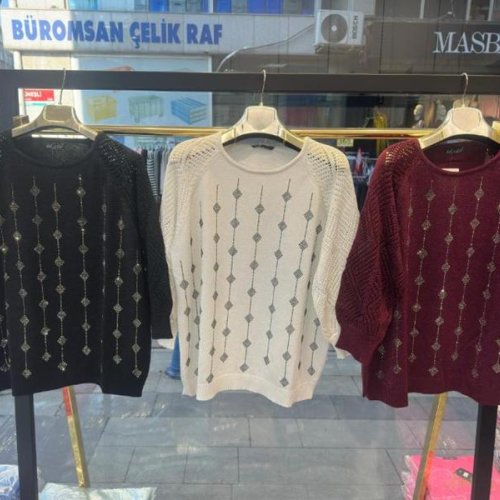 Свитер Julia (52-54) JL896 black (деми) Julia JL896 black