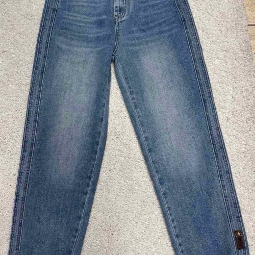 Джинсы DIVO (30) 83100 l.blue (деми) DIVO 83100 l.blue