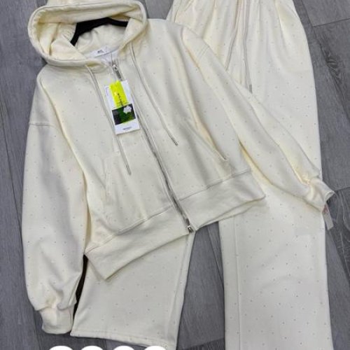 Костюм спорт DIVO (one size) 8202 l.yellow (деми) DIVO 8202 l.yellow