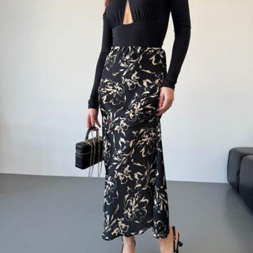 Юбка Arina (42-46) 8066-1 black (лето) Arina 8066-1 black