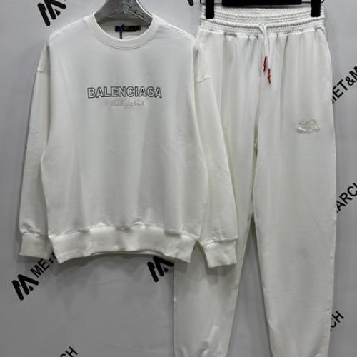 Костюм спорт Met&March (XS-L) 3078 white (деми) Met&March 3078 white