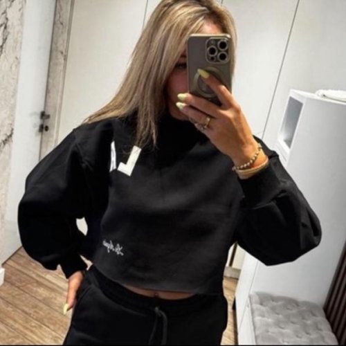 Свитер Lora (42-48) LR1102 black (деми) Lora LR1102 black