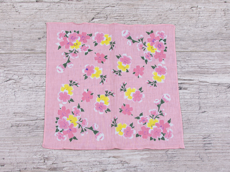 Носовой платок Shawls (30*30) ES032 pink (деми)