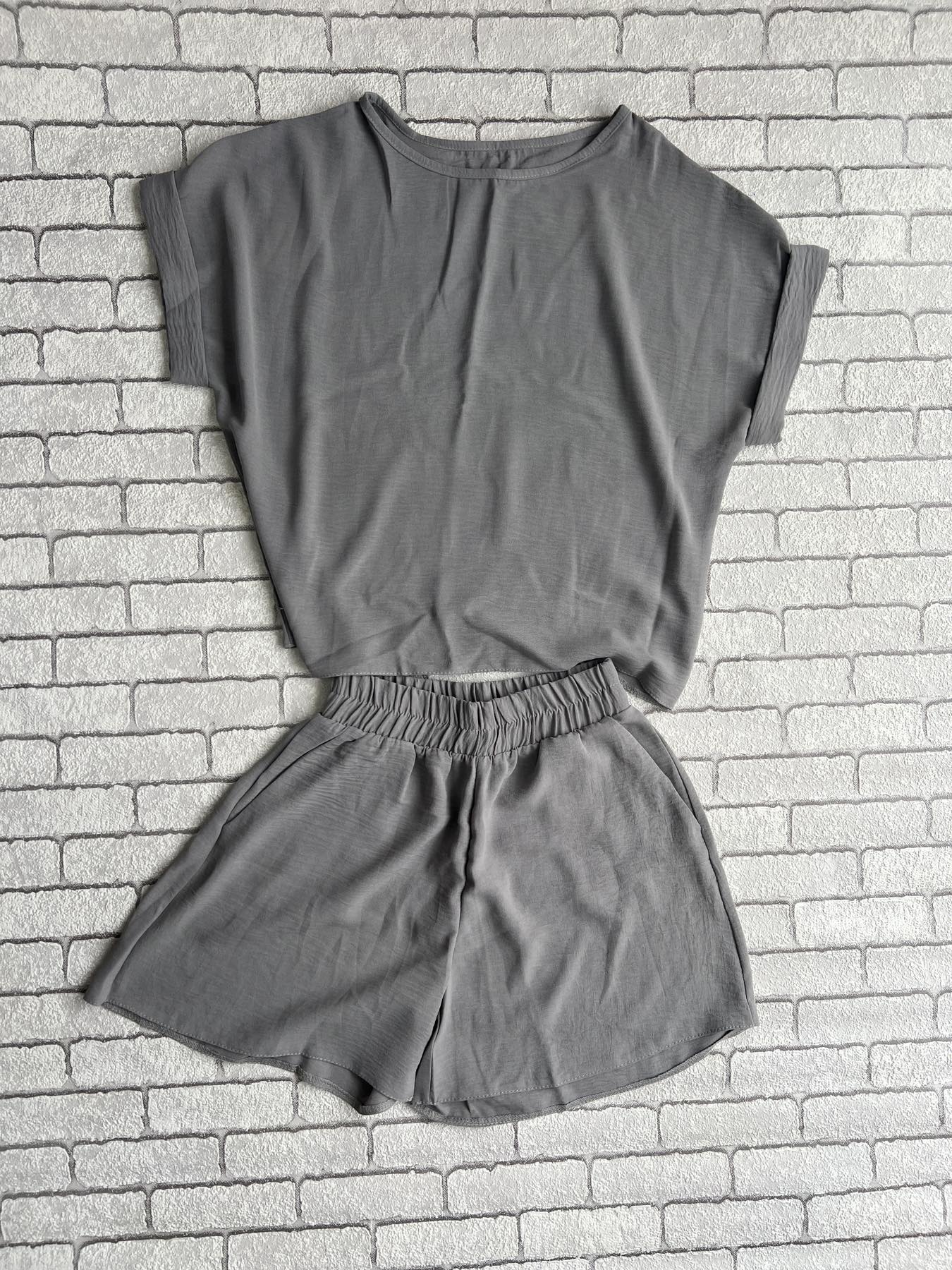 Костюм Valentina (42-52) 045 grey (лето)