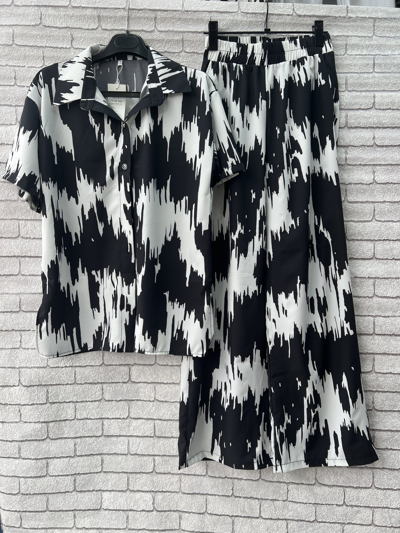 Костюм Valentina (42-52) 076 white (лето)