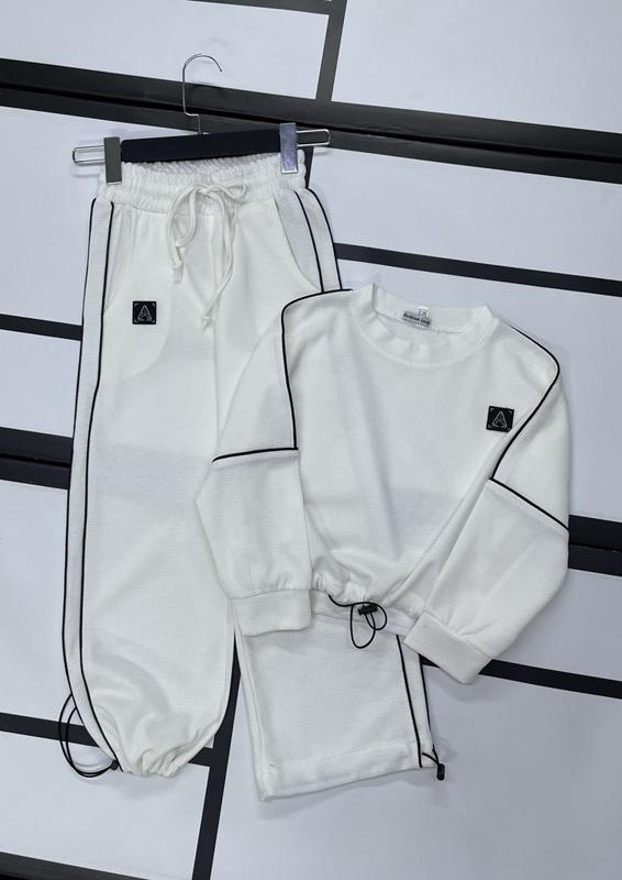 Костюм спорт Kosmy (128-152) K95 white (деми)