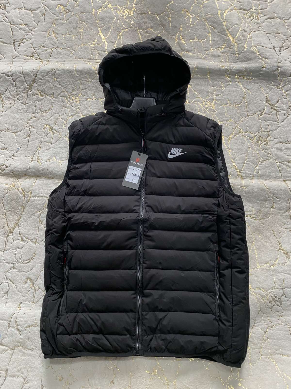 Жилетка LeHung (48-56) 15 black (деми)