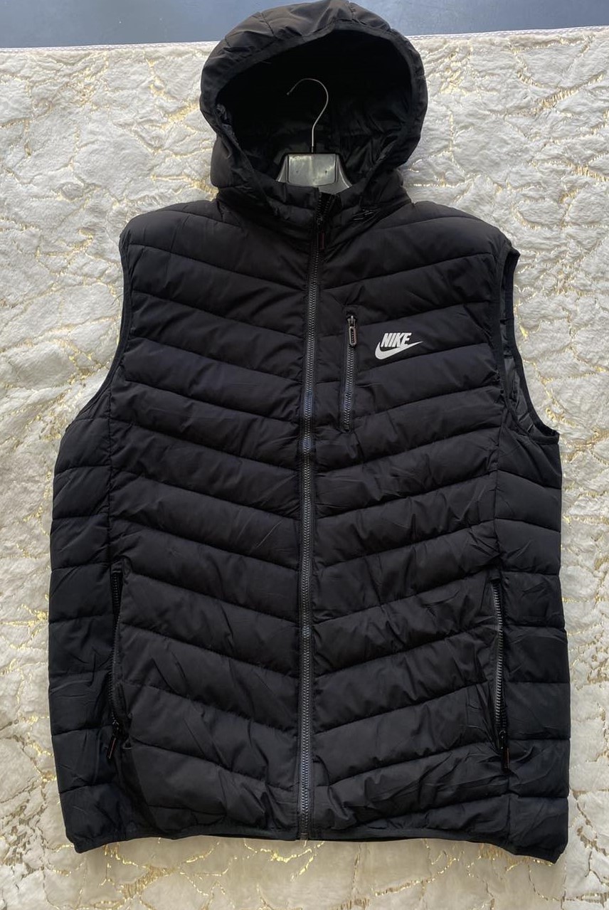 Жилетка LeHung (48-56) 16 black (деми)