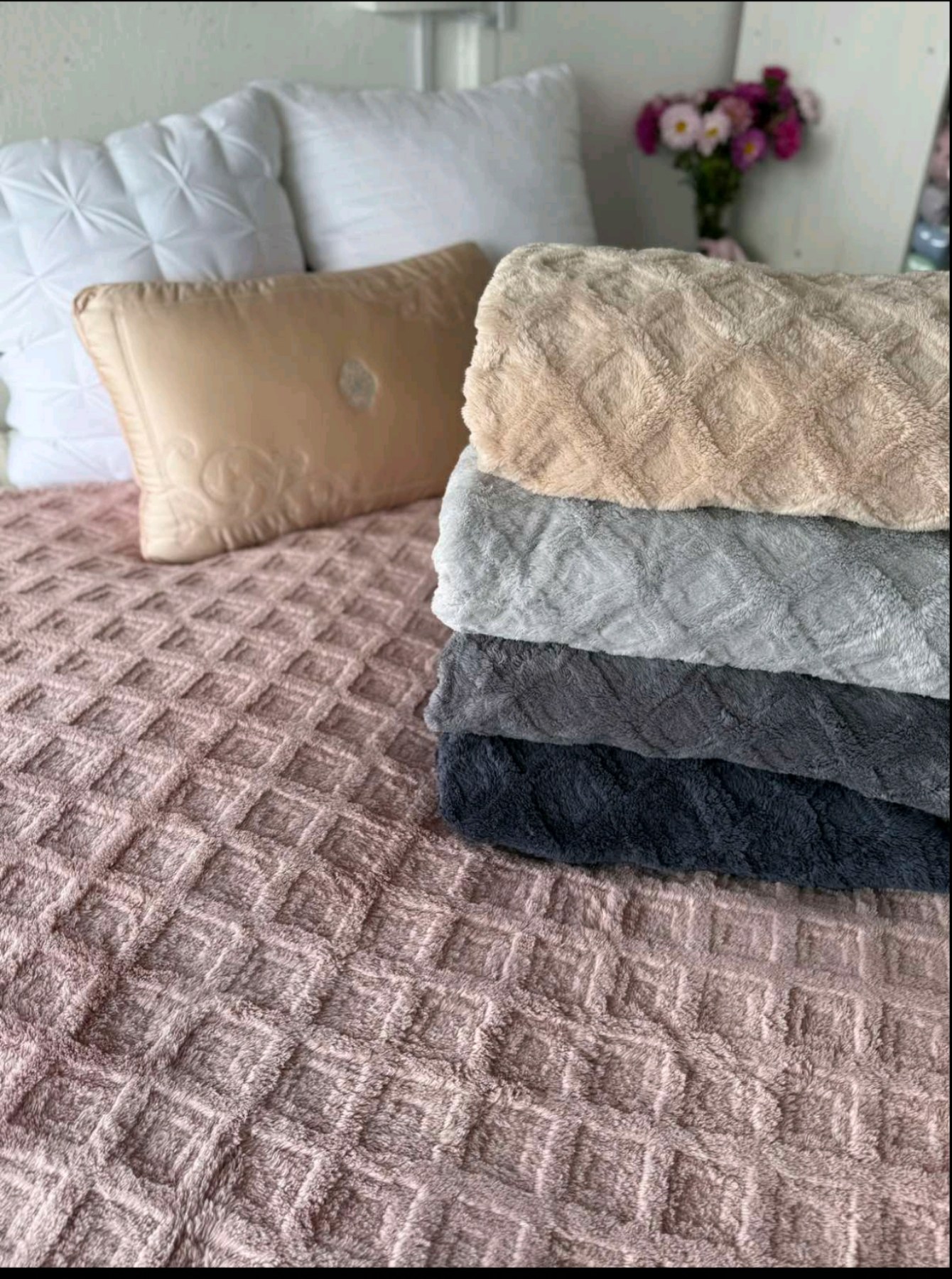 Покрывало Koloco (200*230) 187-4-48 (деми)