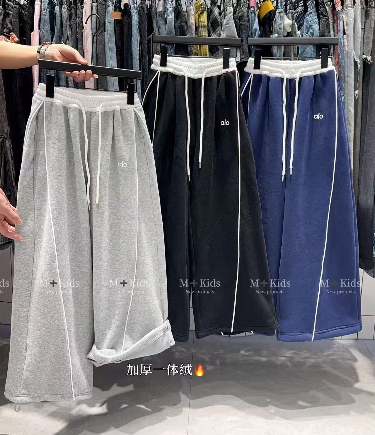 Штаны спорт Delfinka (120-170) K88 black (зима)