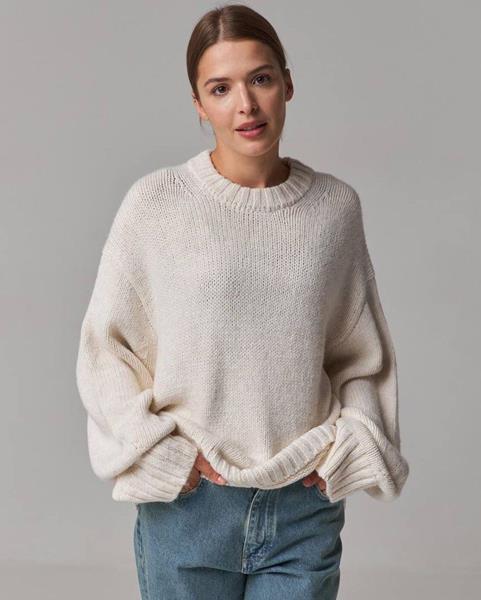 Свитер Lora (one size) LR721 white (деми)