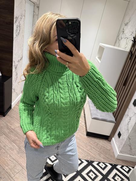 Свитер Lora (44-46) LR733 green (деми)