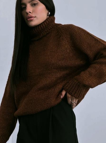 Свитер Lora (one size) LR824 brown (зима)