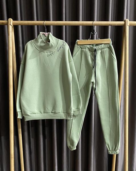 Костюм спорт SunnyTot (140-176) S142 green (зима)