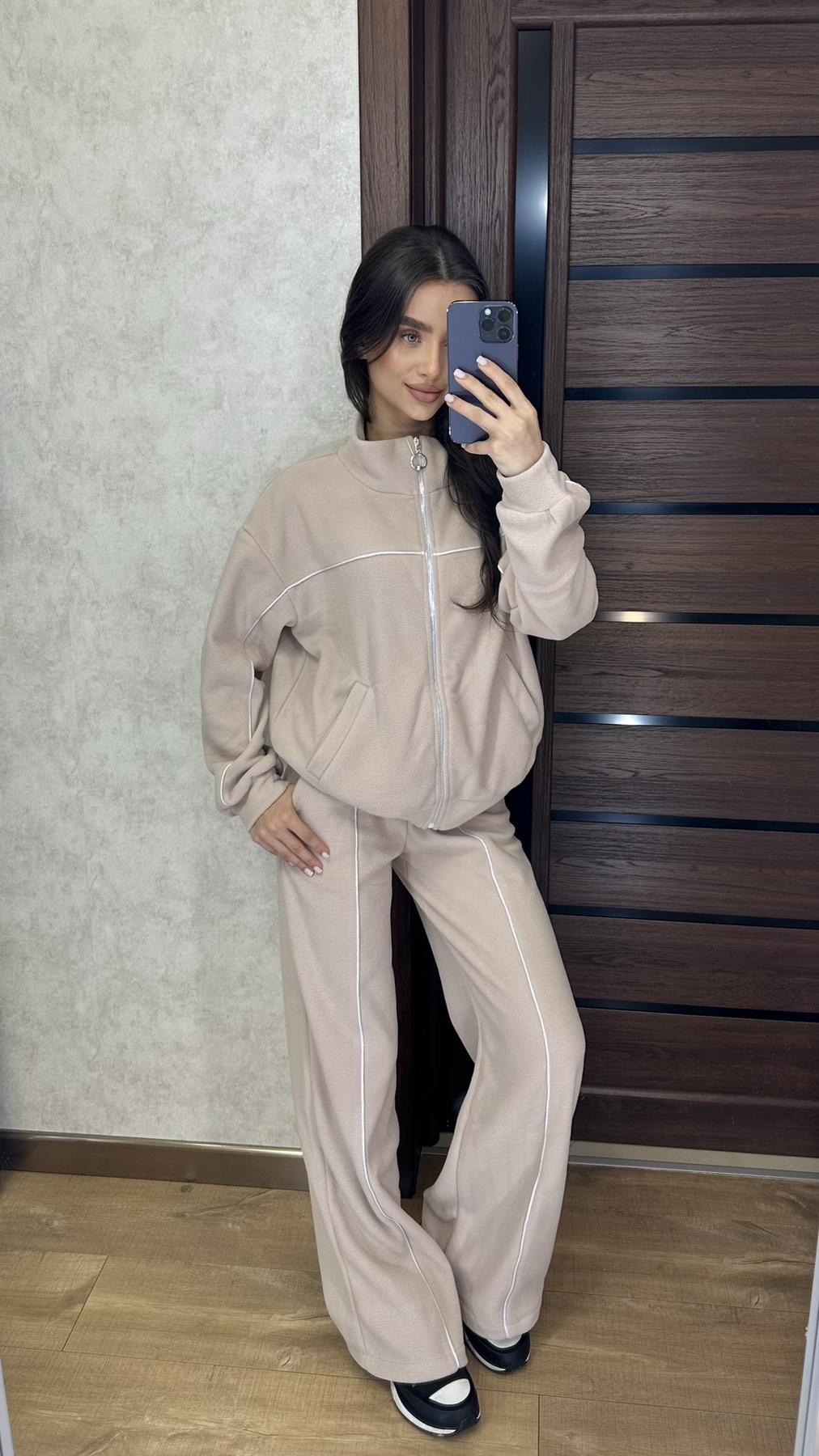 Костюм спорт Valentina (42-52) 106 beige (зима)