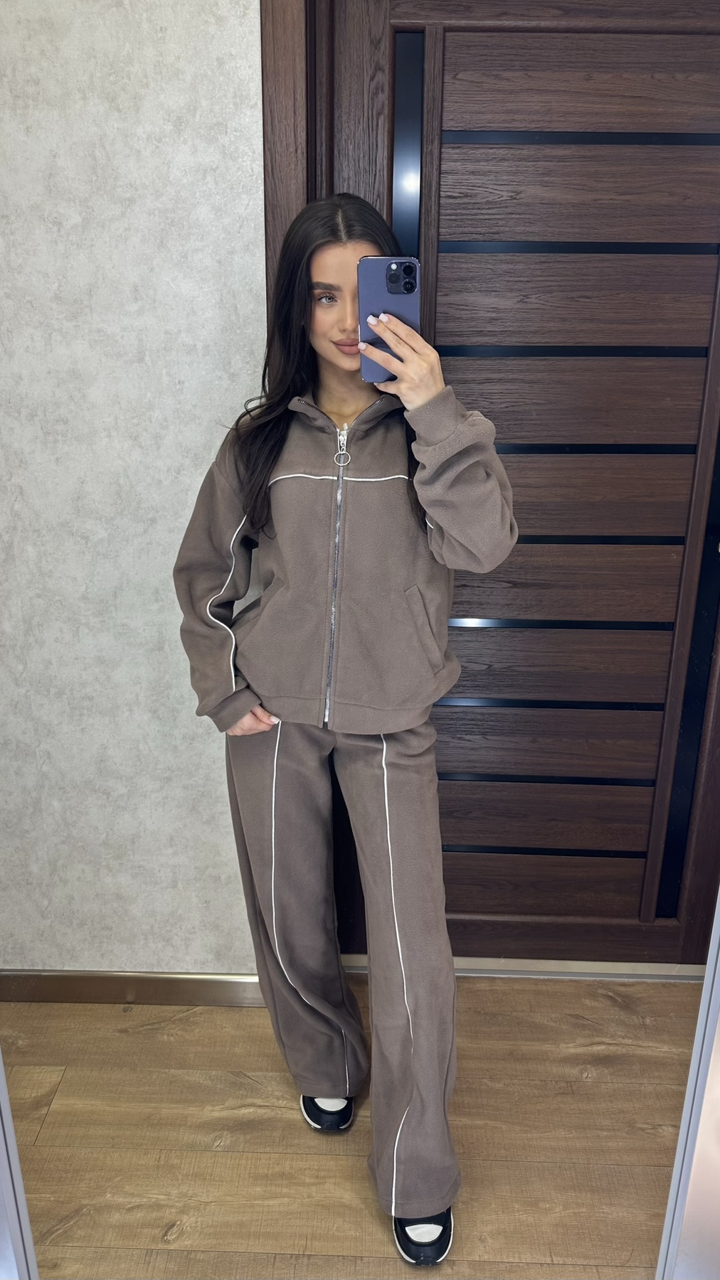 Костюм спорт Valentina (42-52) 106 l.brown (зима)