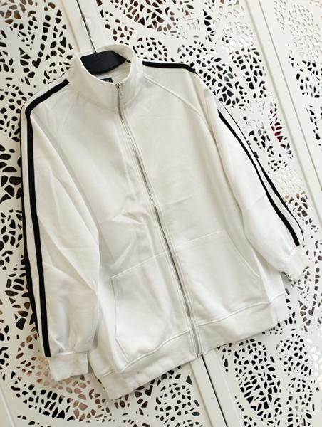 Кофта спорт Lora (44-50) LR931 white (деми)