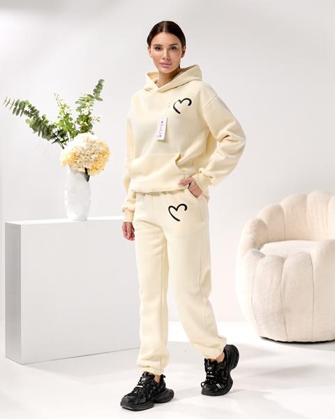Костюм спорт Lola (M-XL) 5225 l.beige (зима)