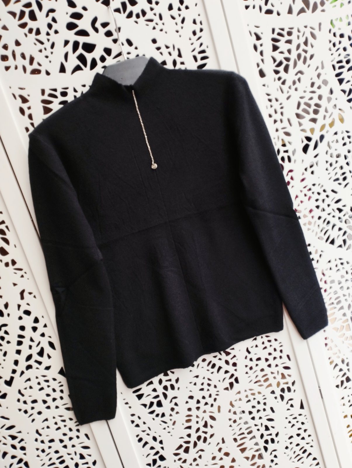 Свитер Lora (42-46) LR966 black (деми)