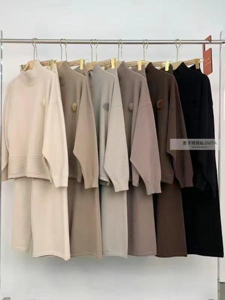 Костюм Comod (one size) CM666 l.beige (деми)