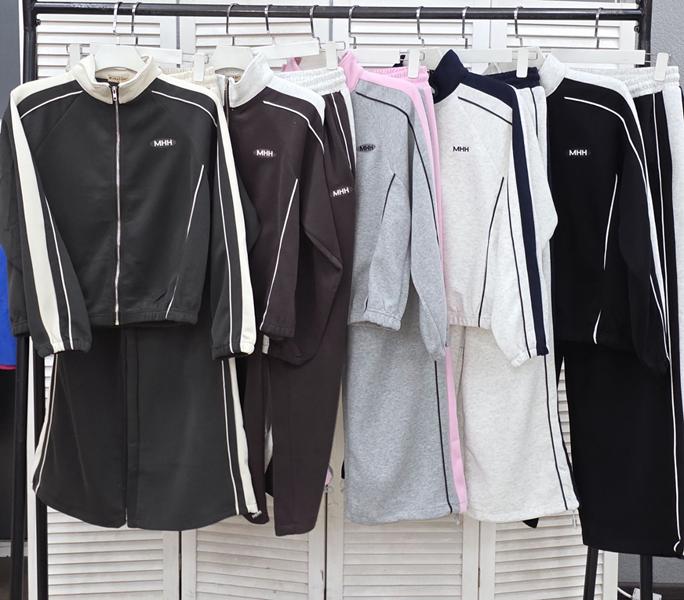 Костюм спорт Little Secret (M-XL) SA9221 brown (деми)