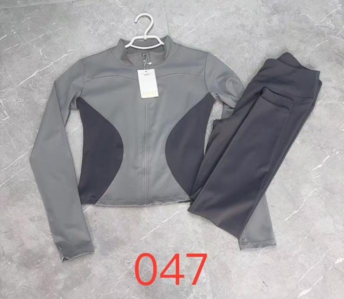 Костюм спорт NewJeans (S-XL) 047 grey (деми)