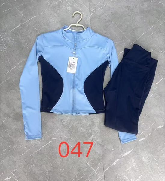 Костюм спорт NewJeans (S-XL) 047 l.blue (деми)