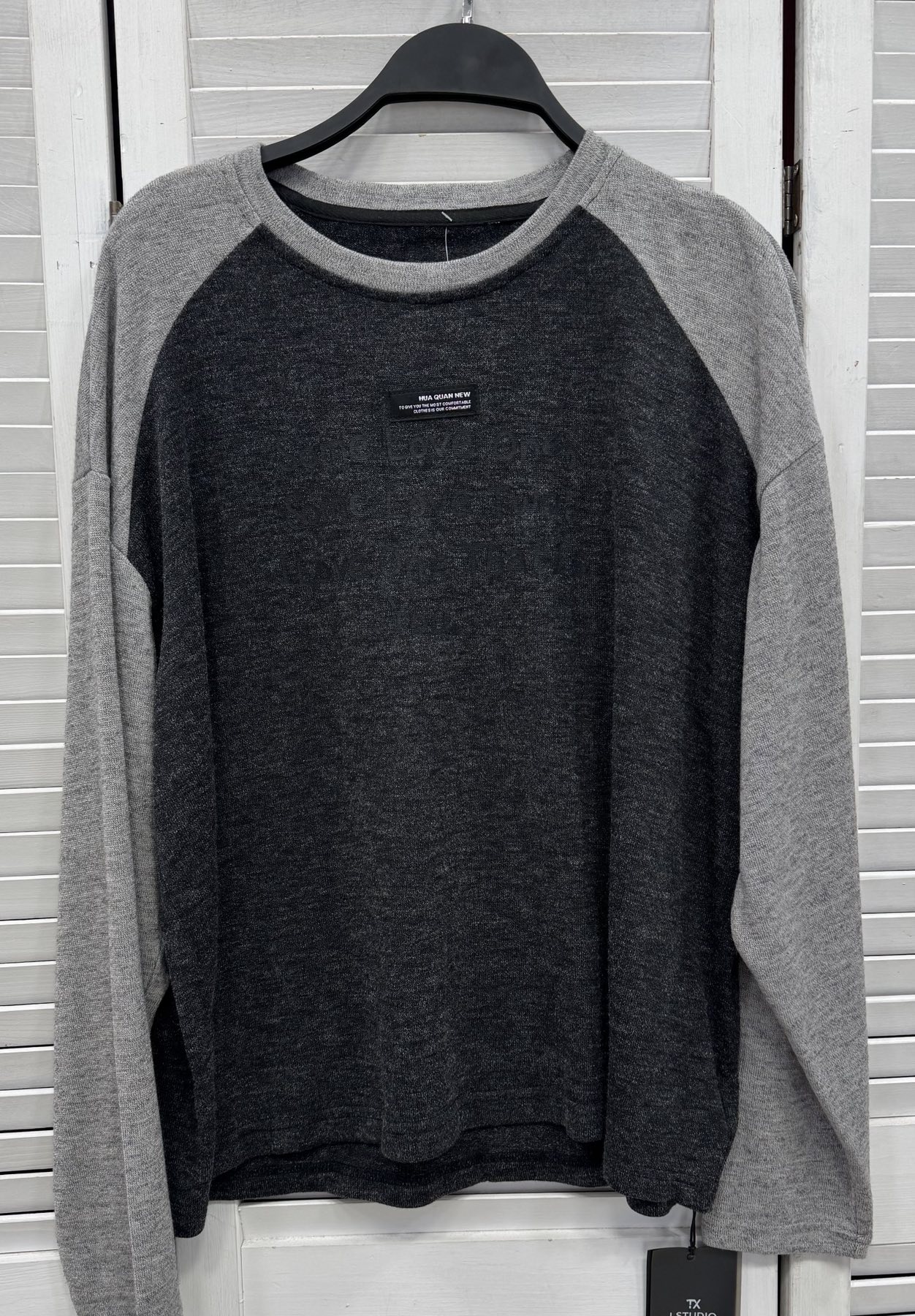 Свитер DIVO (one size) DV409 black (деми)