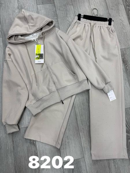 Костюм спорт DIVO (one size) 8202 beige (деми)