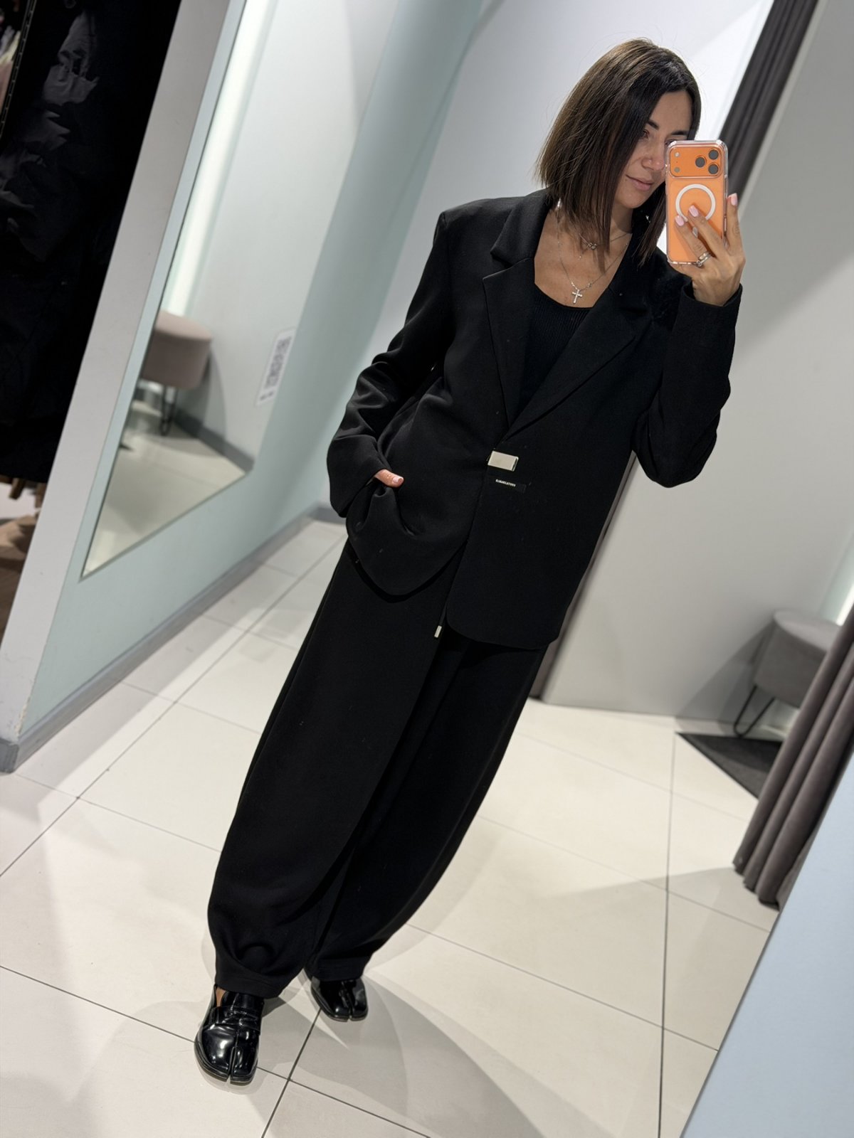 Костюм Comod (M-L) H1790 black (деми)