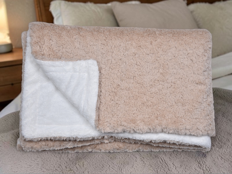 Плед Obuv OK2 (160*200) Рукавичка 160*200 (11401) d.beige (деми)