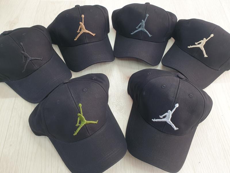 Кепка Candy (58) CN2460 black (лето)