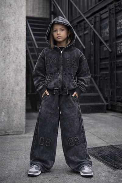 Костюм спорт SunnyTot (120-160) 012A22 black (деми)