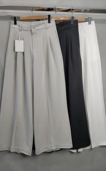 Штаны Nefertiti (S-XL) 1205 white (деми)