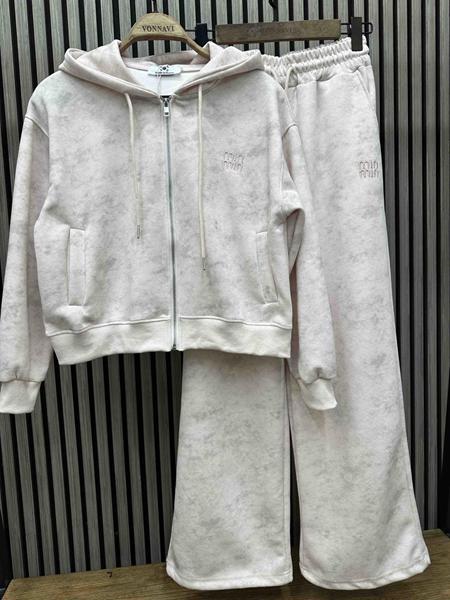 Костюм спорт Nefertiti (S-L) NF125 l.beige (деми)