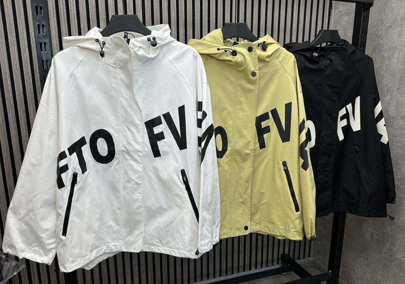 Ветровка Nefertiti (one size) NF78 black (деми)