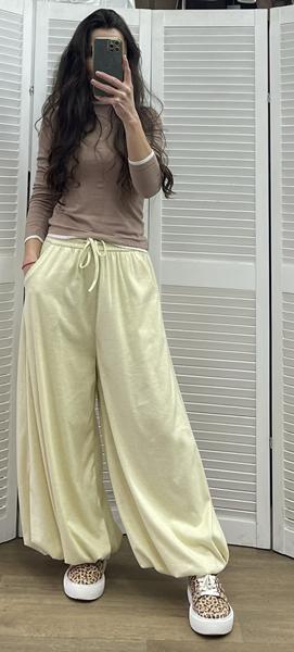 Штаны спорт Nefertiti (S-L) 1930 yellow (лето)