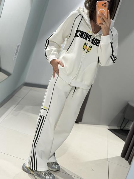 Костюм спорт Comod (M-L) 58061 white (деми)