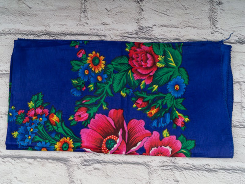 Платок Shawls (82*82) P144 navy (деми)