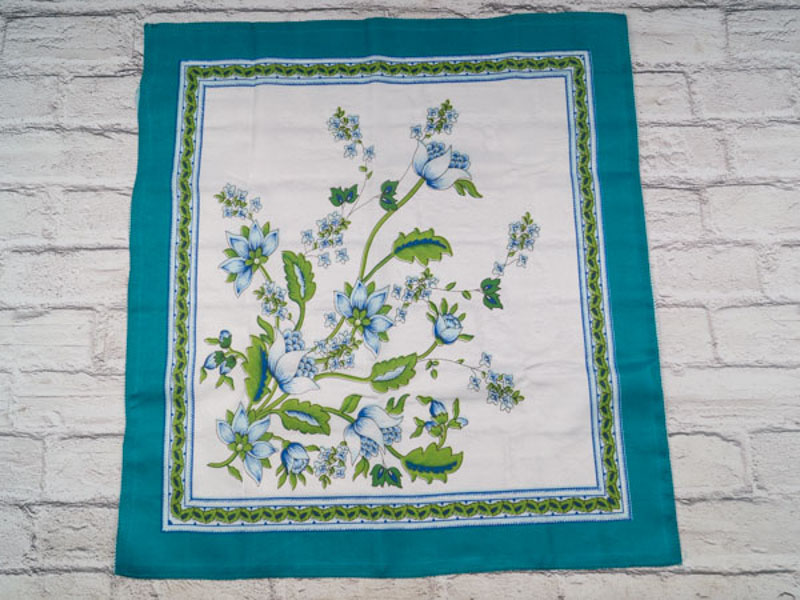 Платок Shawls (63*60) P149 green (деми)