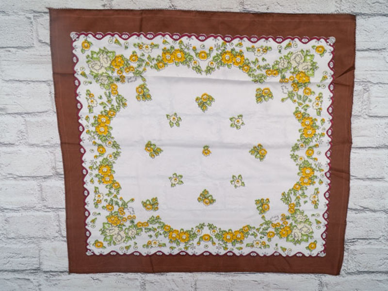 Платок Shawls (63*60) P150 brown (деми)