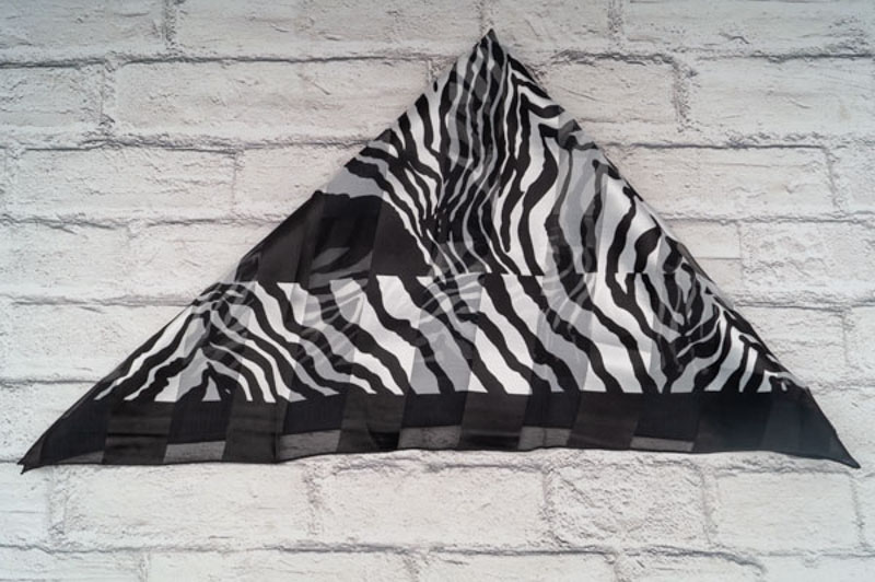 Шарф Shawls (70*70) P155 black (деми)