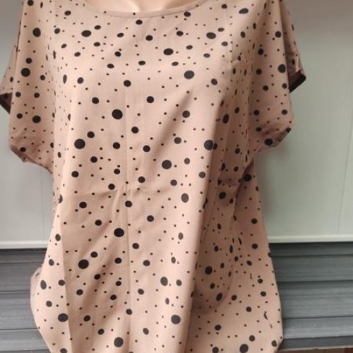 Футболка Galina (60-64) 541-11 beige (лето) Galina 541-11 beige