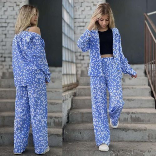 Костюм Karolina (34-42) KR178 l.blue (деми) Karolina KR178 l.blue