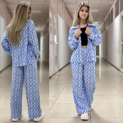 Костюм Karolina (34-42) KR182 l.blue (деми) Karolina KR182 l.blue