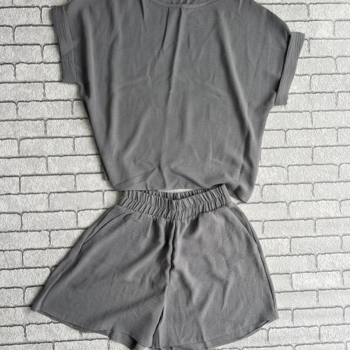 Костюм Valentina (42-52) 045 grey (лето) Valentina 045 grey