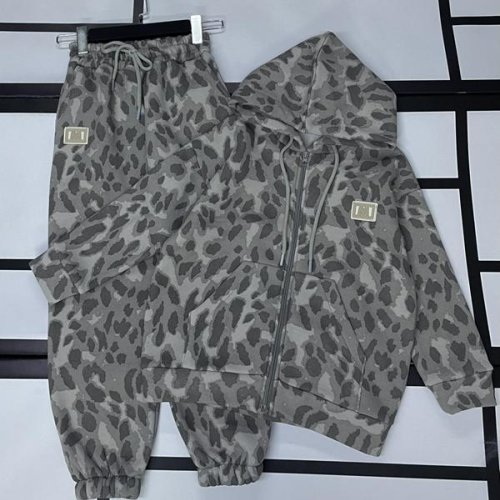 Костюм спорт Kosmy (128-152) 541 l.grey (деми) Kosmy 541 l.grey